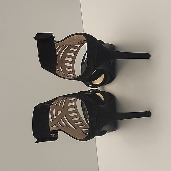 Kenneth Cole sandal stilettos - Picture 3 of 6